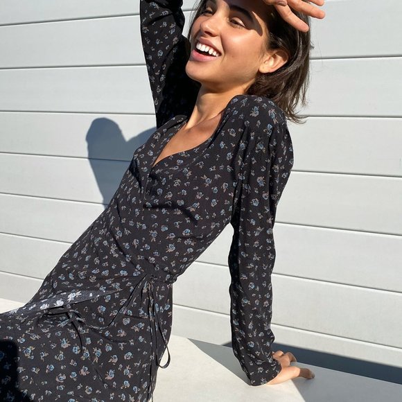 Aritzia Marion Mini Floral Wrap Dress XS - Picture 2 of 10